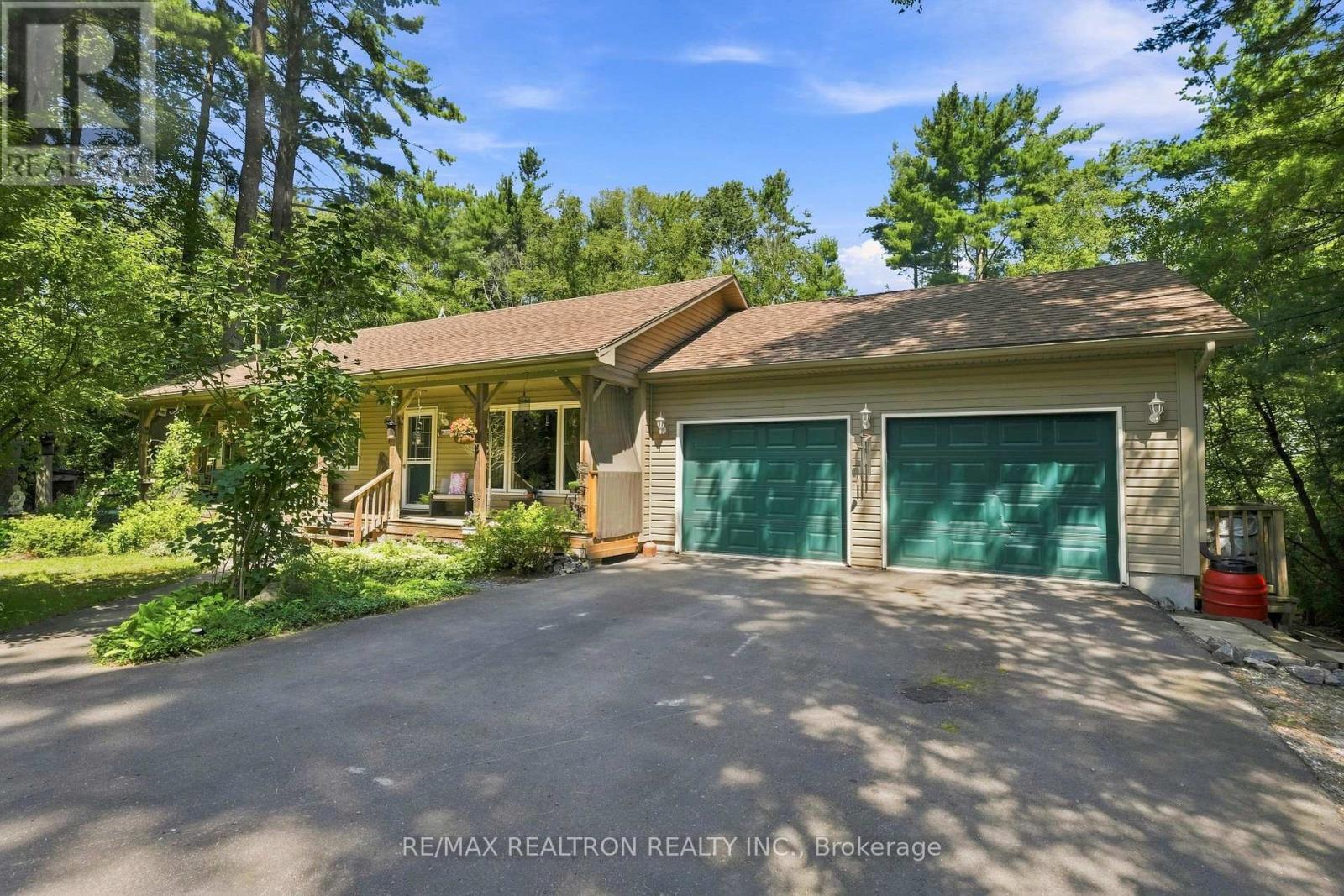 3485 Brennan Line, Severn, Ontario  L3V 0W2 - Photo 1 - S13786676