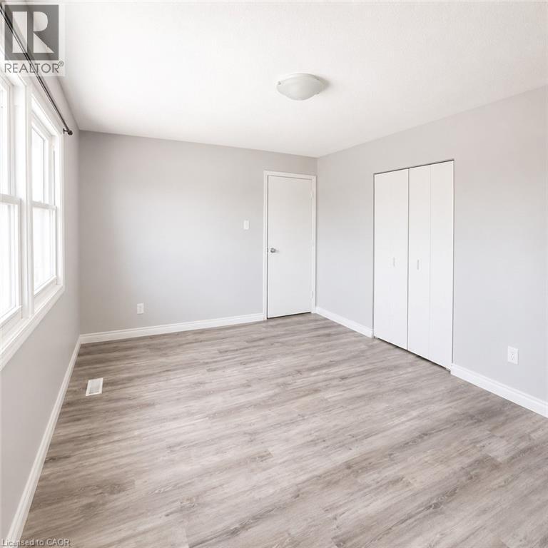 513 Quiet Place Unit# 3, Waterloo, Ontario  N2L 5L6 - Photo 8 - 40863288