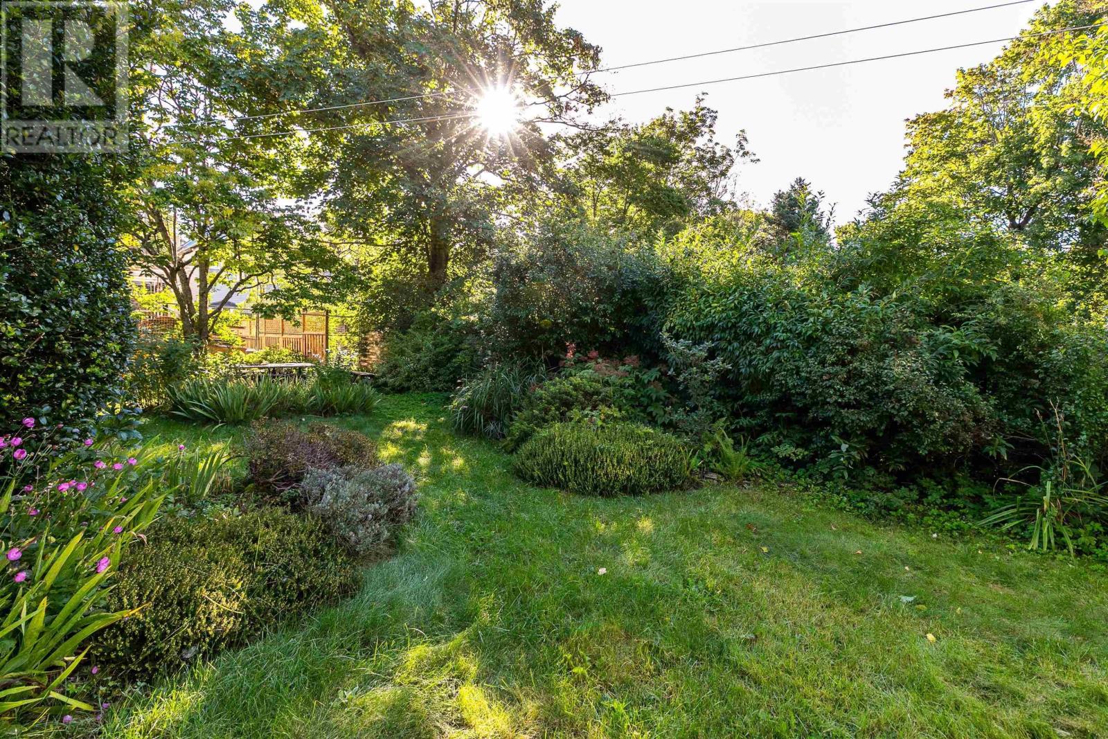1695 Edward Street, Halifax, Nova Scotia  B3H 3J2 - Photo 35 - 202623361