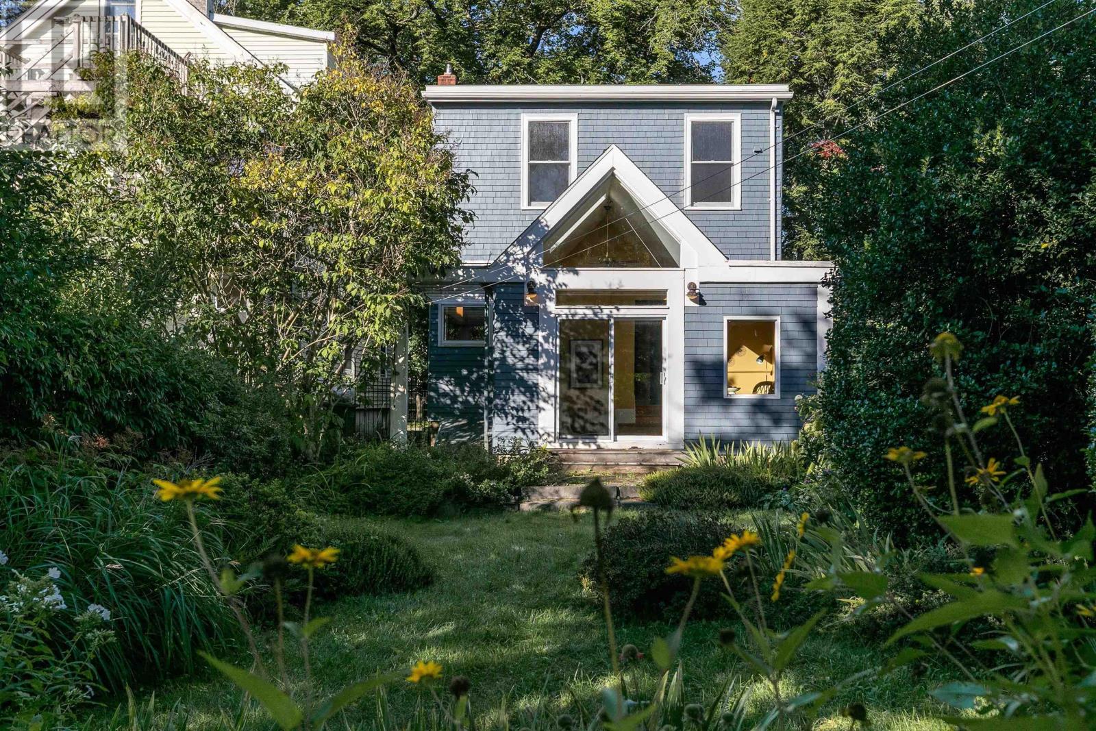 1695 Edward Street, Halifax, Nova Scotia  B3H 3J2 - Photo 36 - 202623361