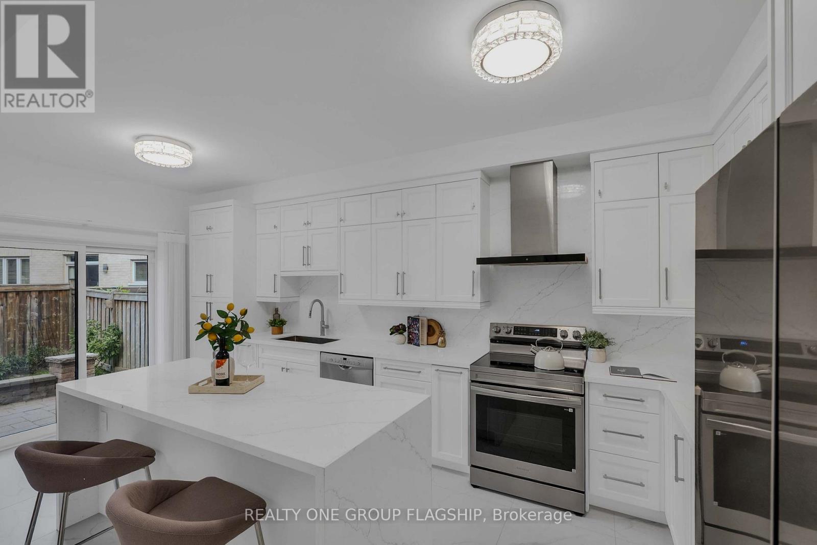 3125 Hiram Terrace, Oakville, Ontario  L6M 0P7 - Photo 18 - W13786530