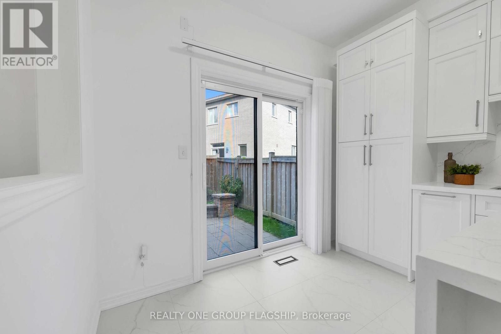 3125 Hiram Terrace, Oakville, Ontario  L6M 0P7 - Photo 21 - W13786530