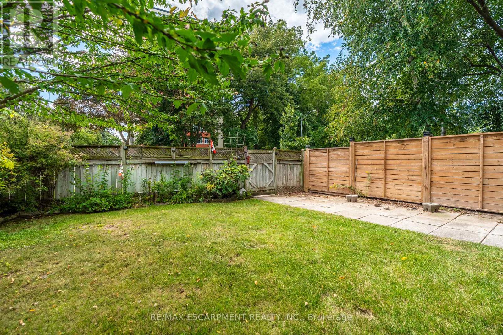 8 - 519 Claridge Road, Burlington, Ontario  L7N 2S1 - Photo 32 - W13786582