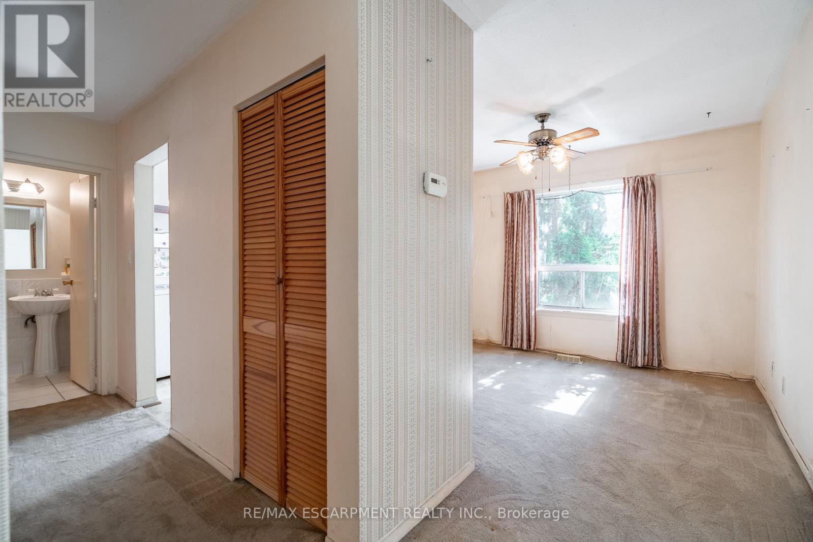 8 - 519 Claridge Road, Burlington, Ontario  L7N 2S1 - Photo 4 - W13786582
