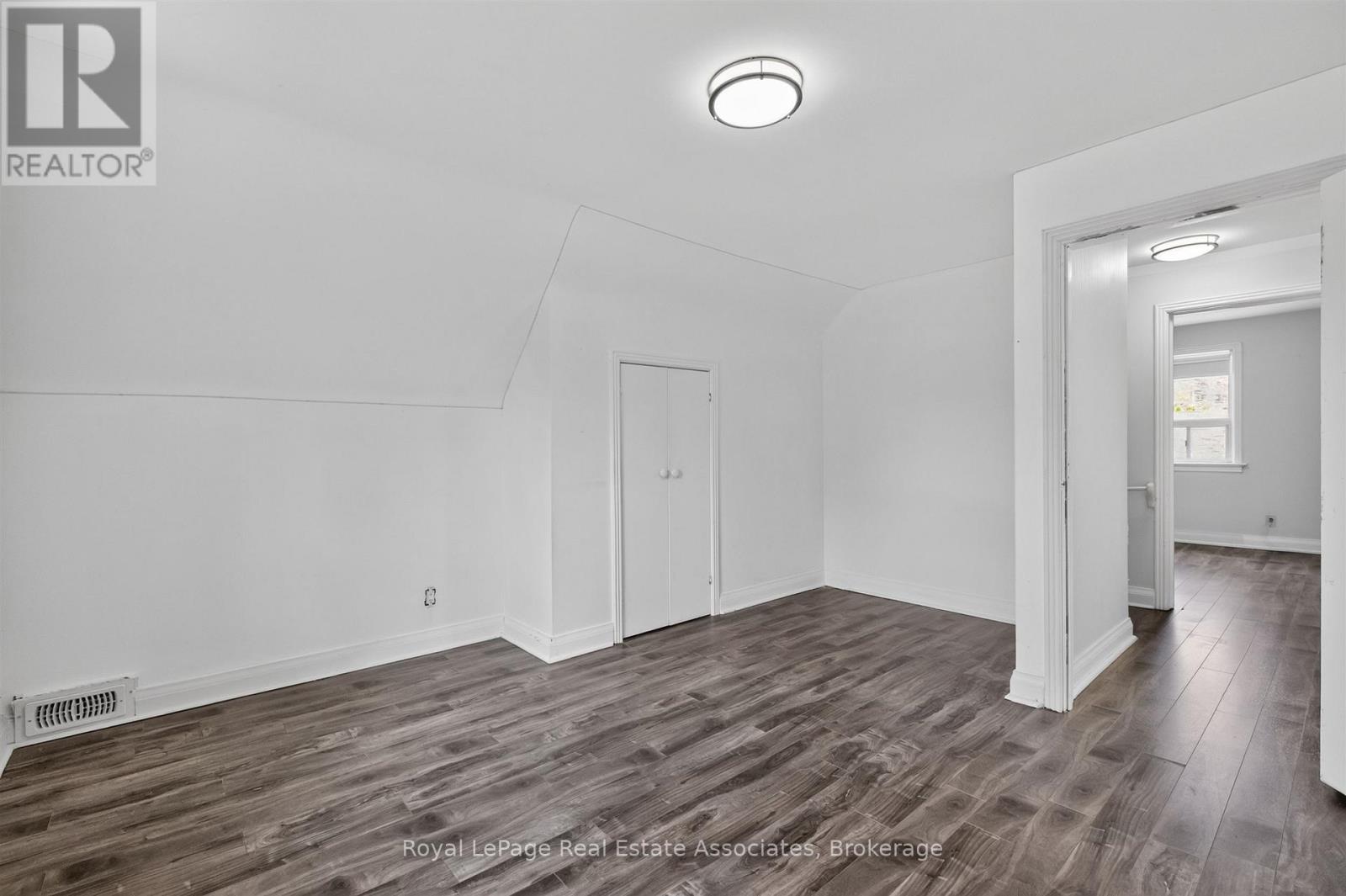 1072 Orchard Road, Mississauga, Ontario  L5E 2N9 - Photo 23 - W13786602