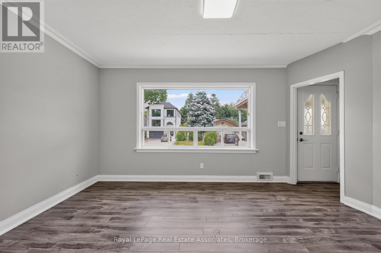 1072 Orchard Road, Mississauga, Ontario  L5E 2N9 - Photo 9 - W13786602