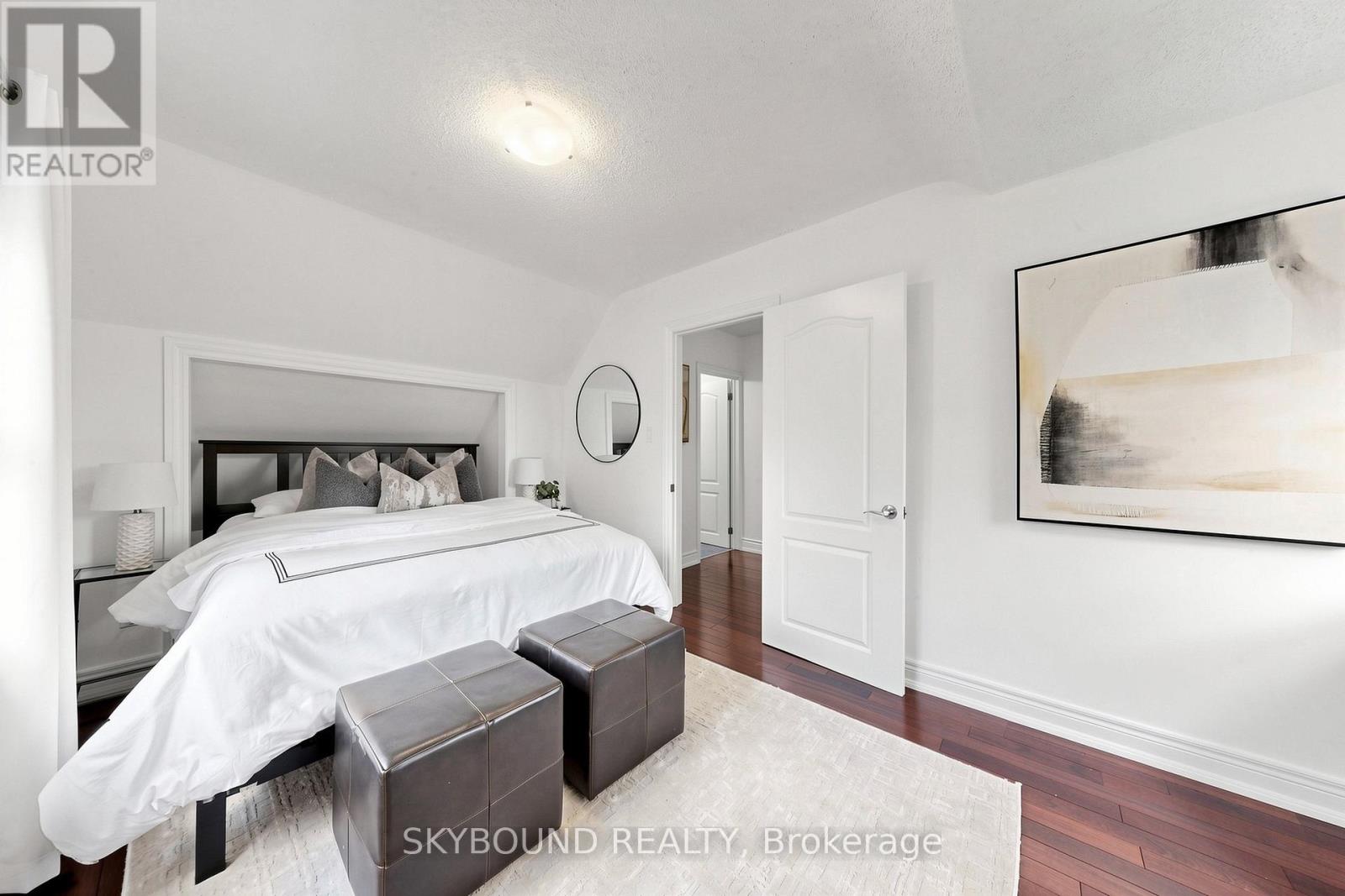19 Riverview Heights, Toronto, Ontario  M9P 2N3 - Photo 18 - W13786638