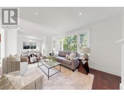 19 RIVERVIEW HEIGHTS, Toronto, Ontario