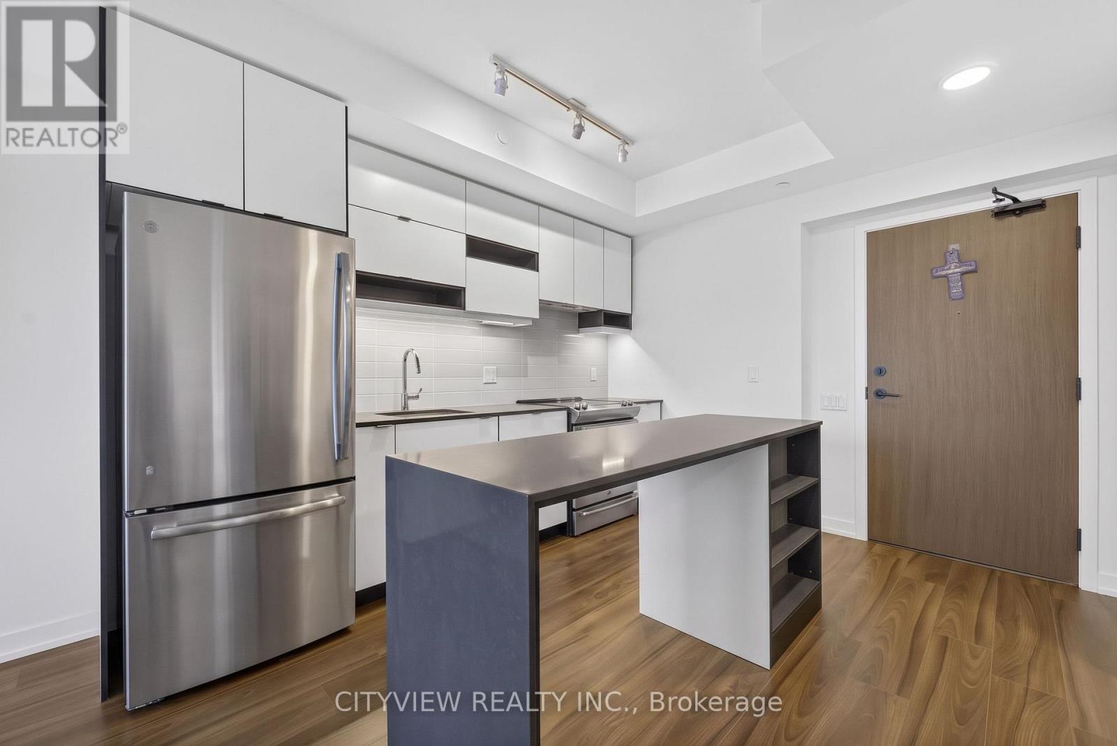 1009 - 4065 Confederation Parkway, Mississauga, Ontario  L5B 0L4 - Photo 14 - W13786640