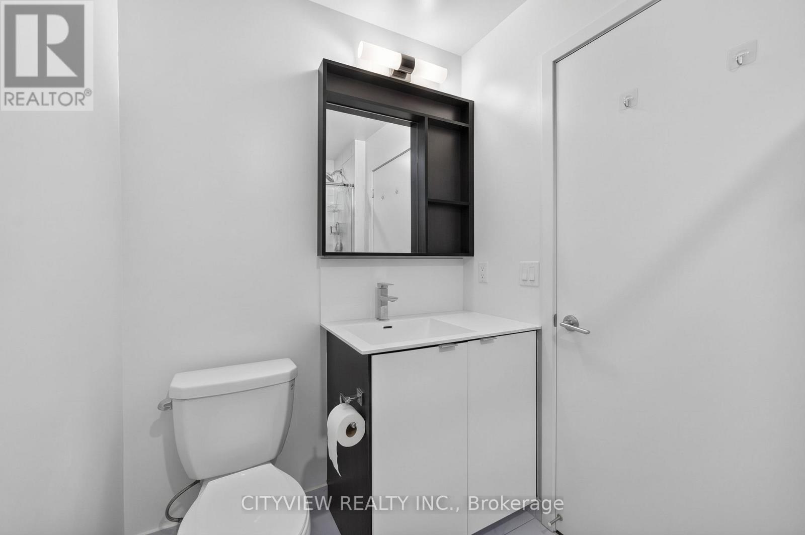 1009 - 4065 Confederation Parkway, Mississauga, Ontario  L5B 0L4 - Photo 24 - W13786640