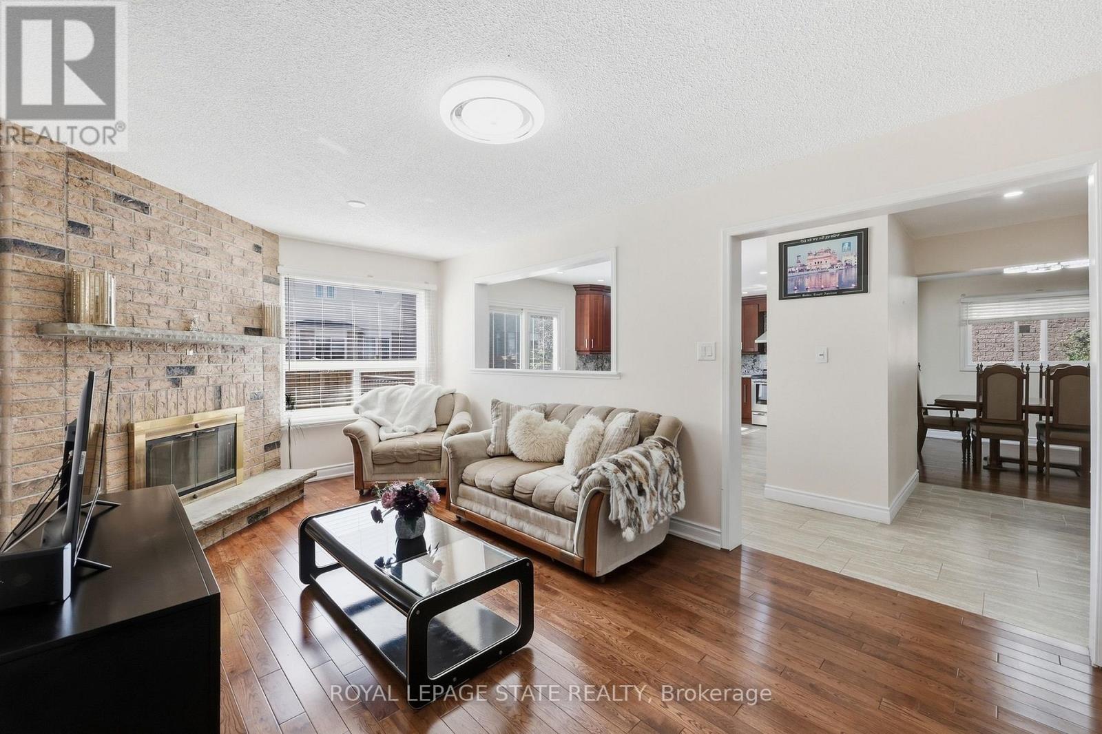 5592 Millbrook Lane, Mississauga, Ontario  L5M 3X9 - Photo 10 - W13786658