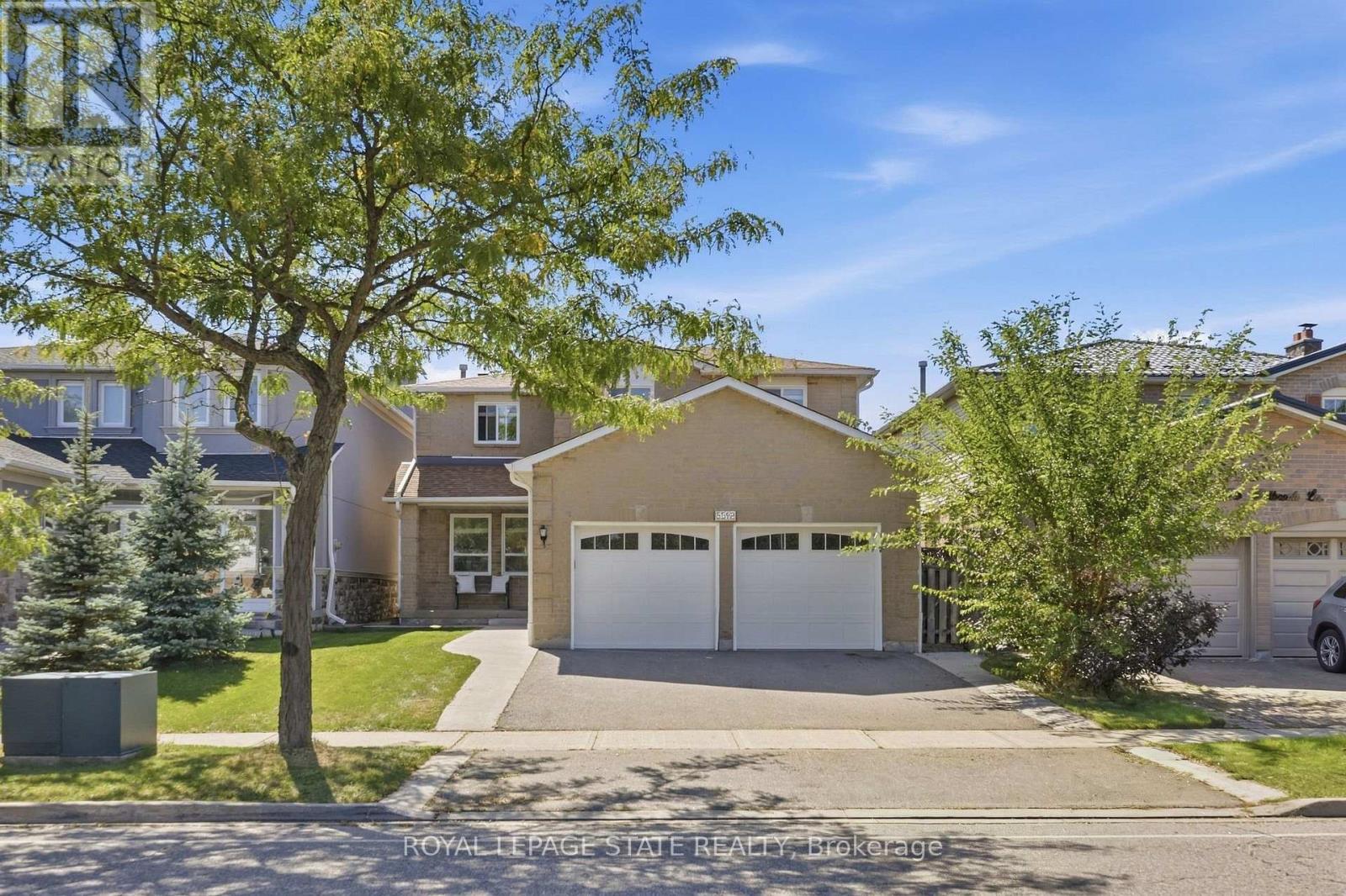 5592 Millbrook Lane, Mississauga, Ontario  L5M 3X9 - Photo 2 - W13786658