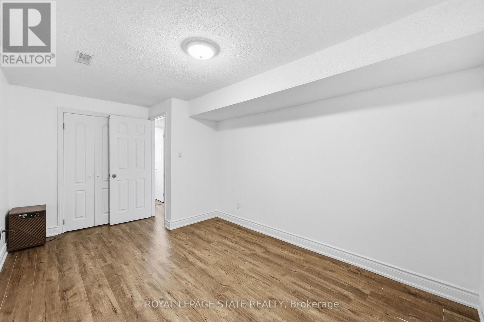 5592 Millbrook Lane, Mississauga, Ontario  L5M 3X9 - Photo 35 - W13786658