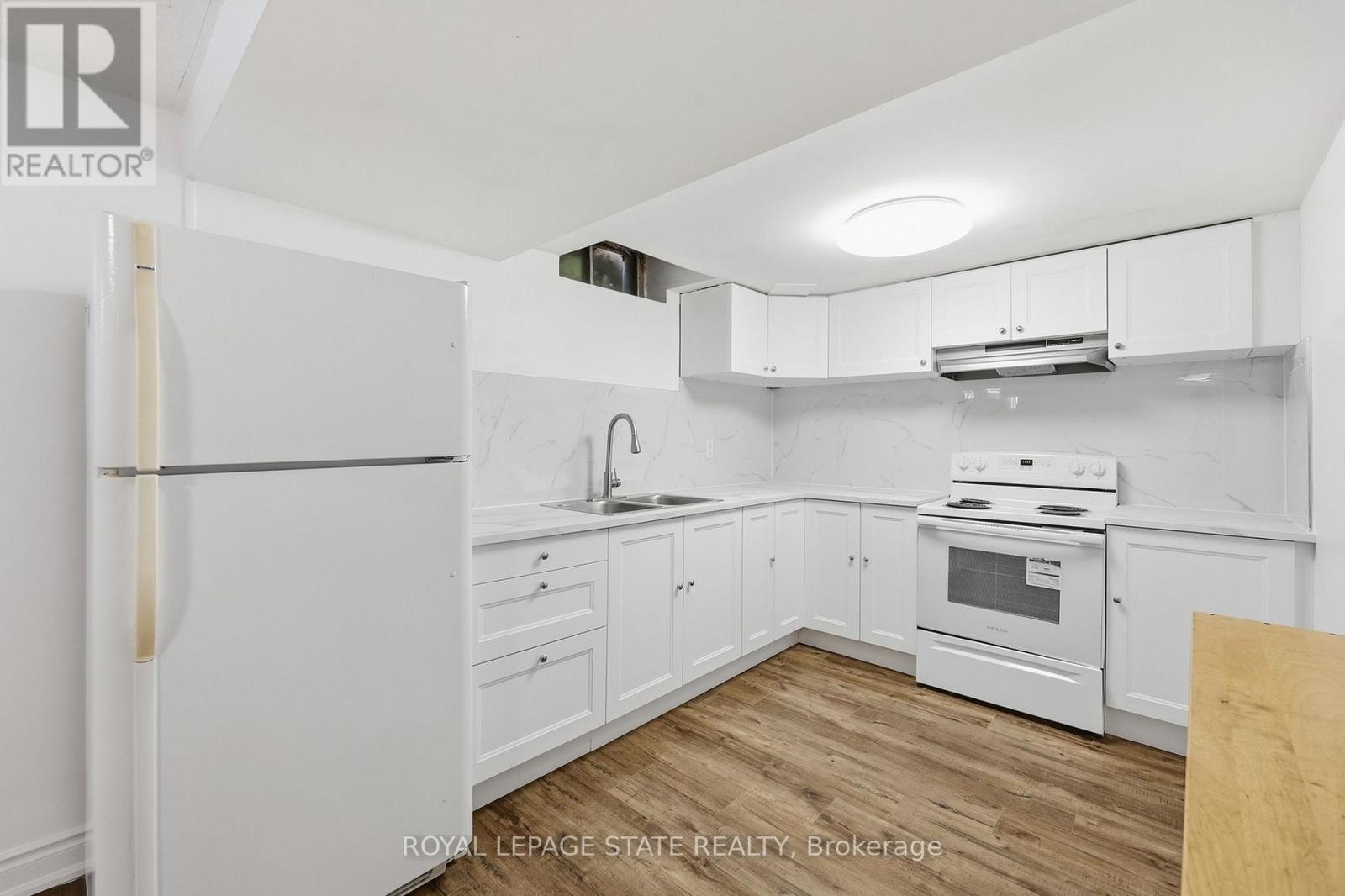 5592 Millbrook Lane, Mississauga, Ontario  L5M 3X9 - Photo 39 - W13786658