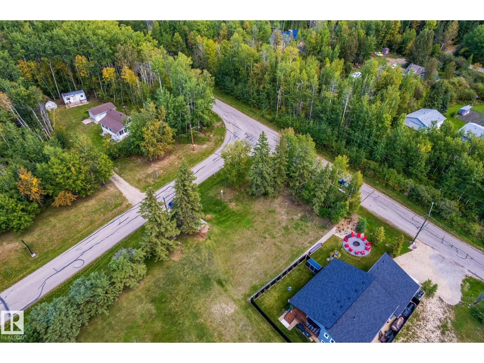 101 1 St, Rural Lac Ste. Anne County, Alberta  T0E 1A0 - Photo 3 - E4504604