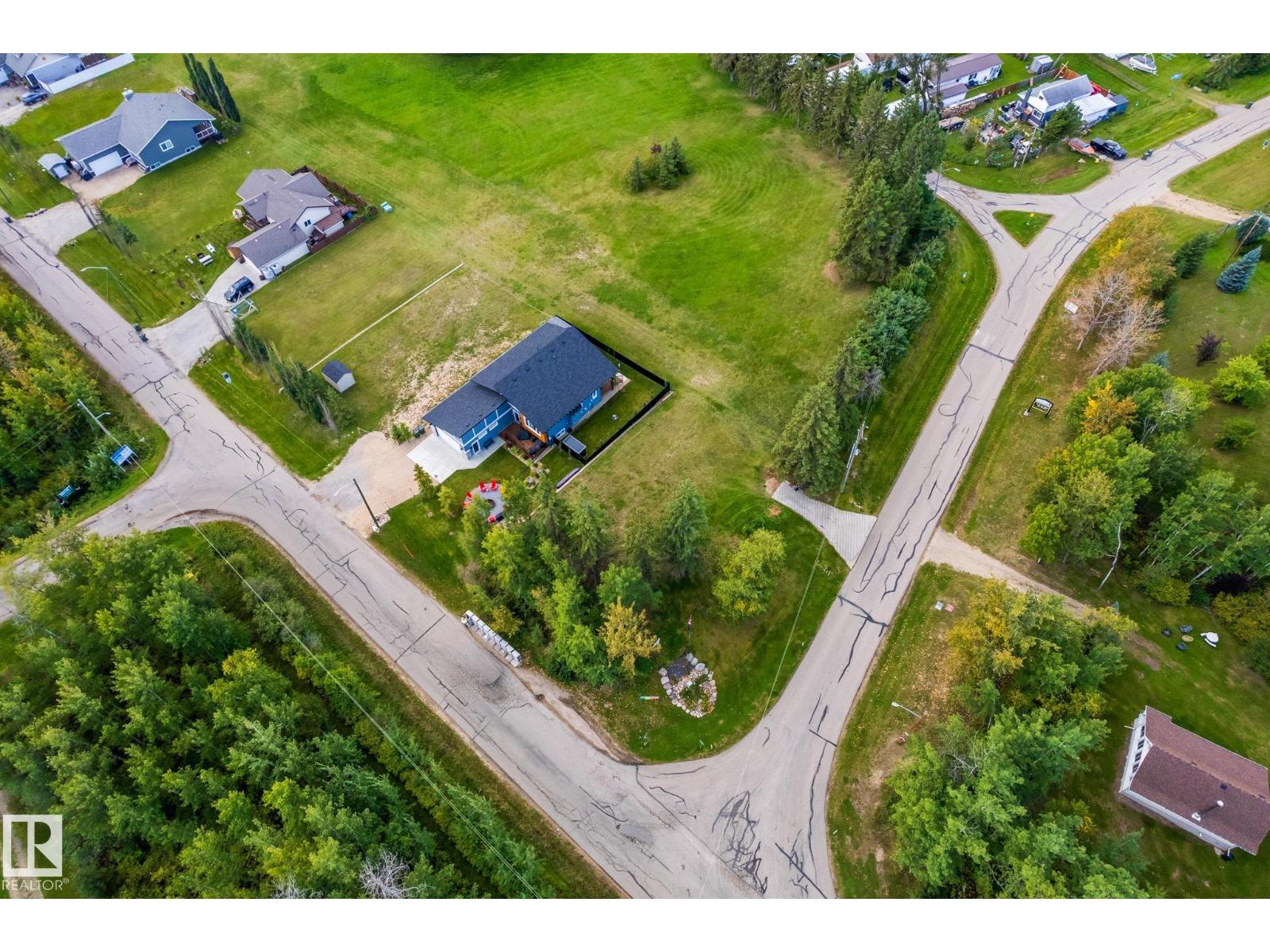 101 1 St, Rural Lac Ste. Anne County, Alberta  T0E 1A0 - Photo 13 - E4504604