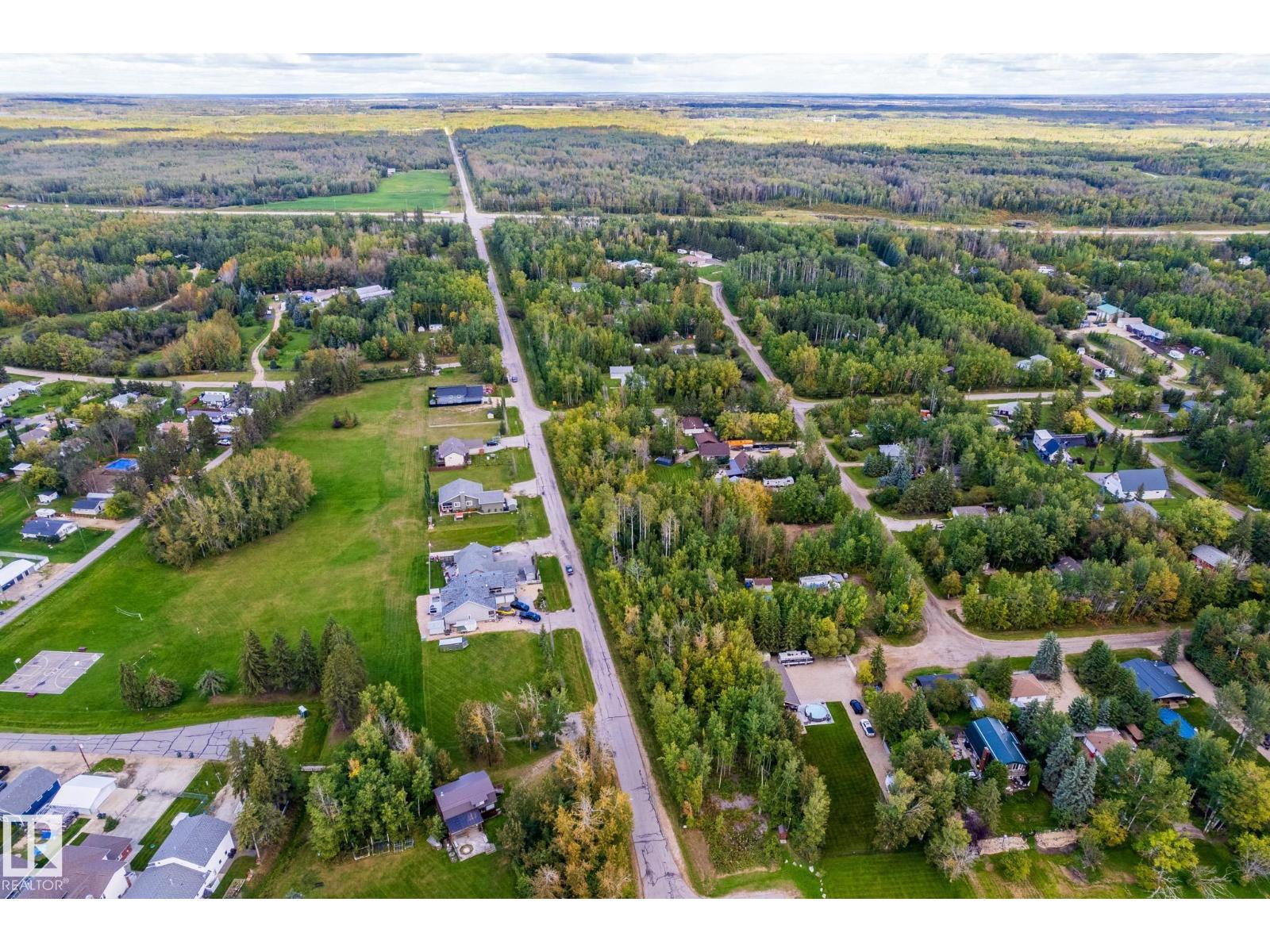101 1 St, Rural Lac Ste. Anne County, Alberta  T0E 1A0 - Photo 20 - E4504604