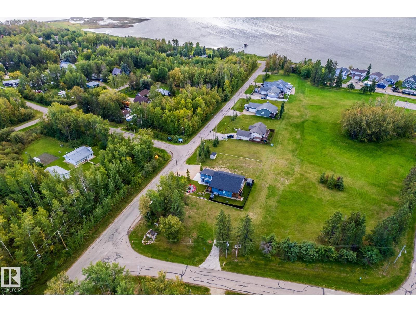 101 1 St, Rural Lac Ste. Anne County, Alberta  T0E 1A0 - Photo 9 - E4504604