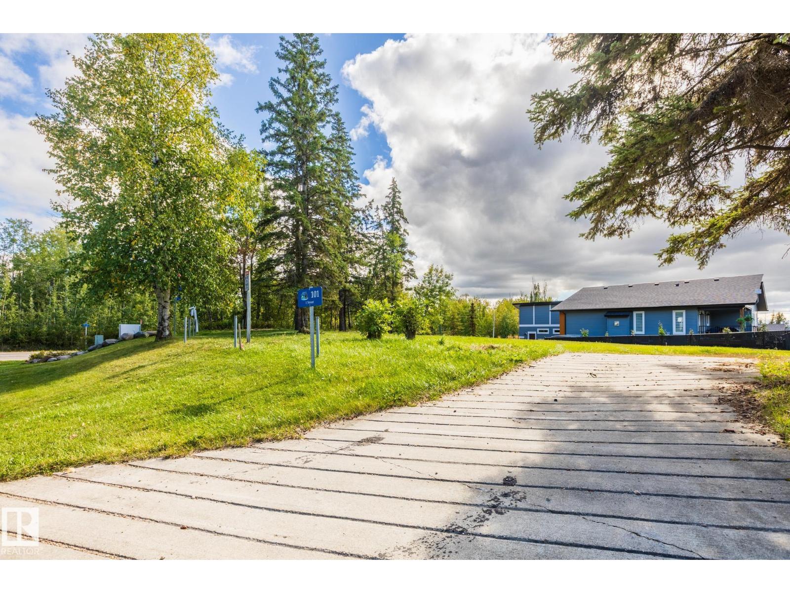 101 1 St, Rural Lac Ste. Anne County, Alberta  T0E 1A0 - Photo 5 - E4504604