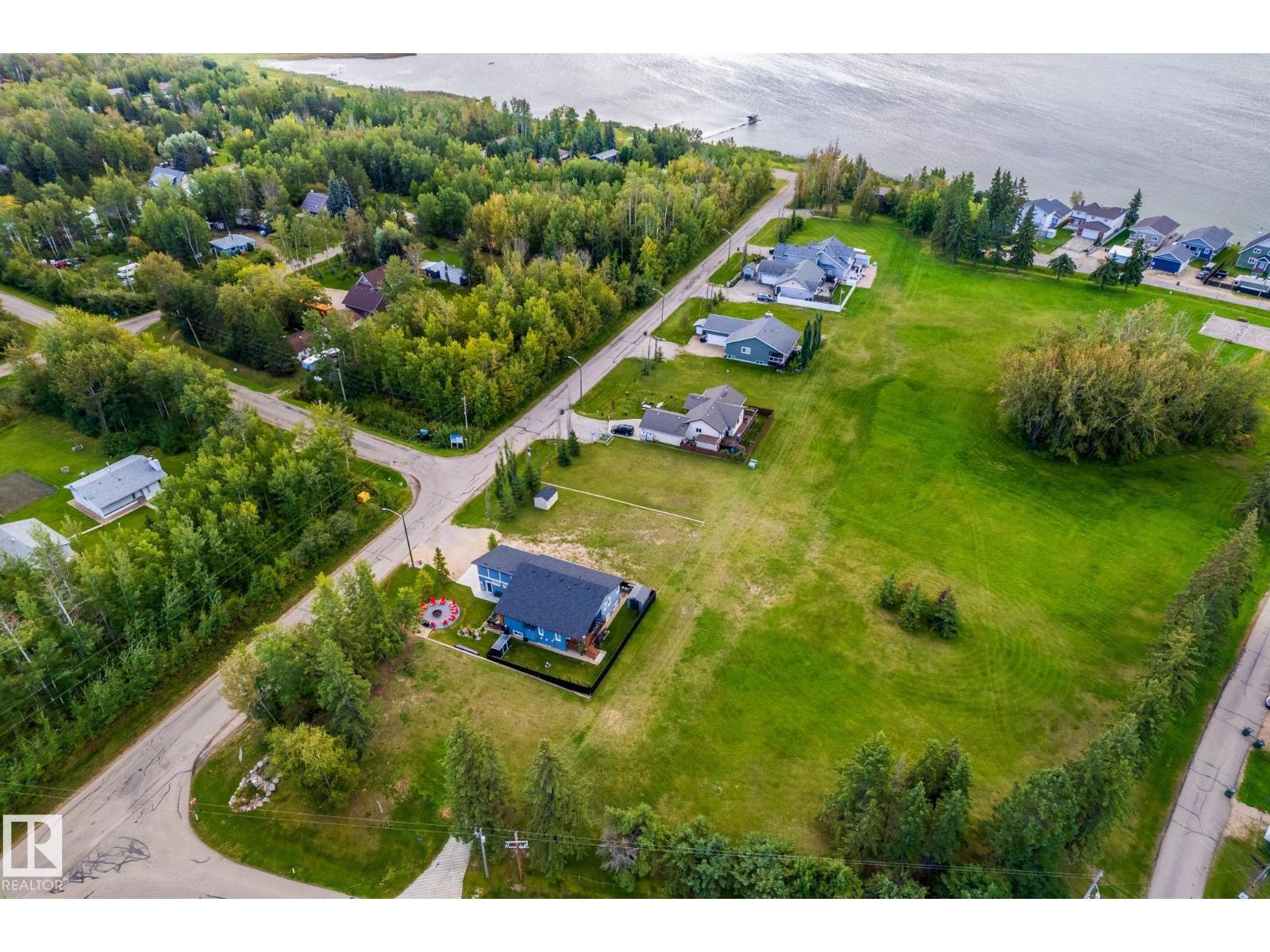 101 1 St, Rural Lac Ste. Anne County, Alberta  T0E 1A0 - Photo 8 - E4504604
