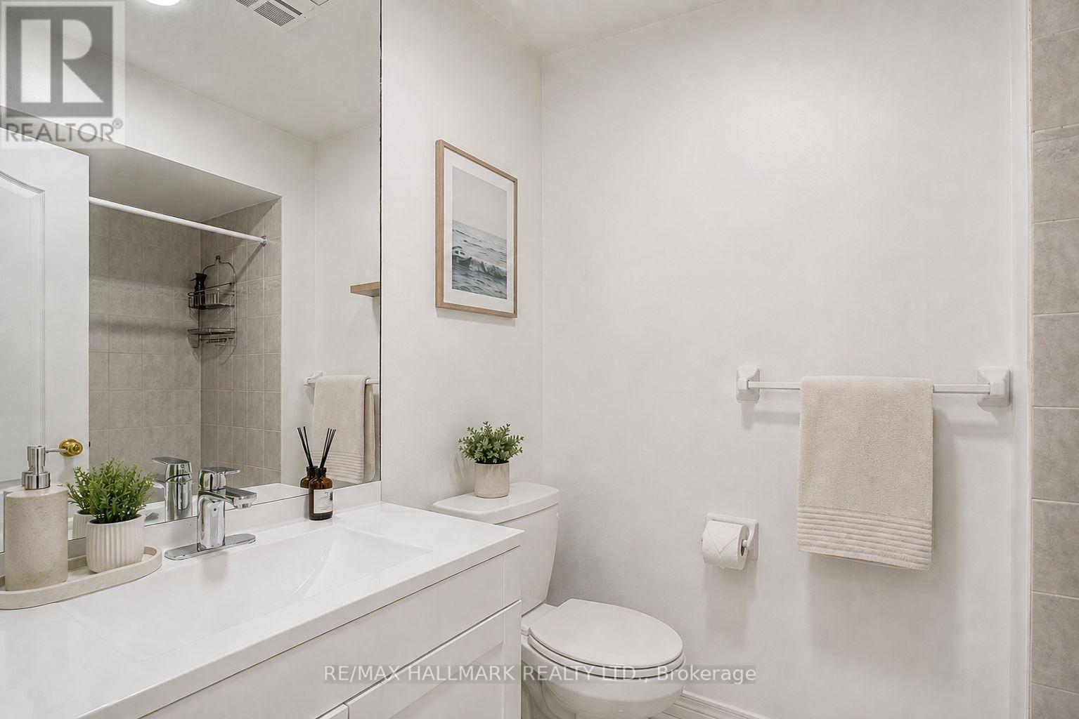 70 - 190 Harding Blvd Boulevard W, Richmond Hill, Ontario  L4C 0J9 - Photo 17 - N13635702
