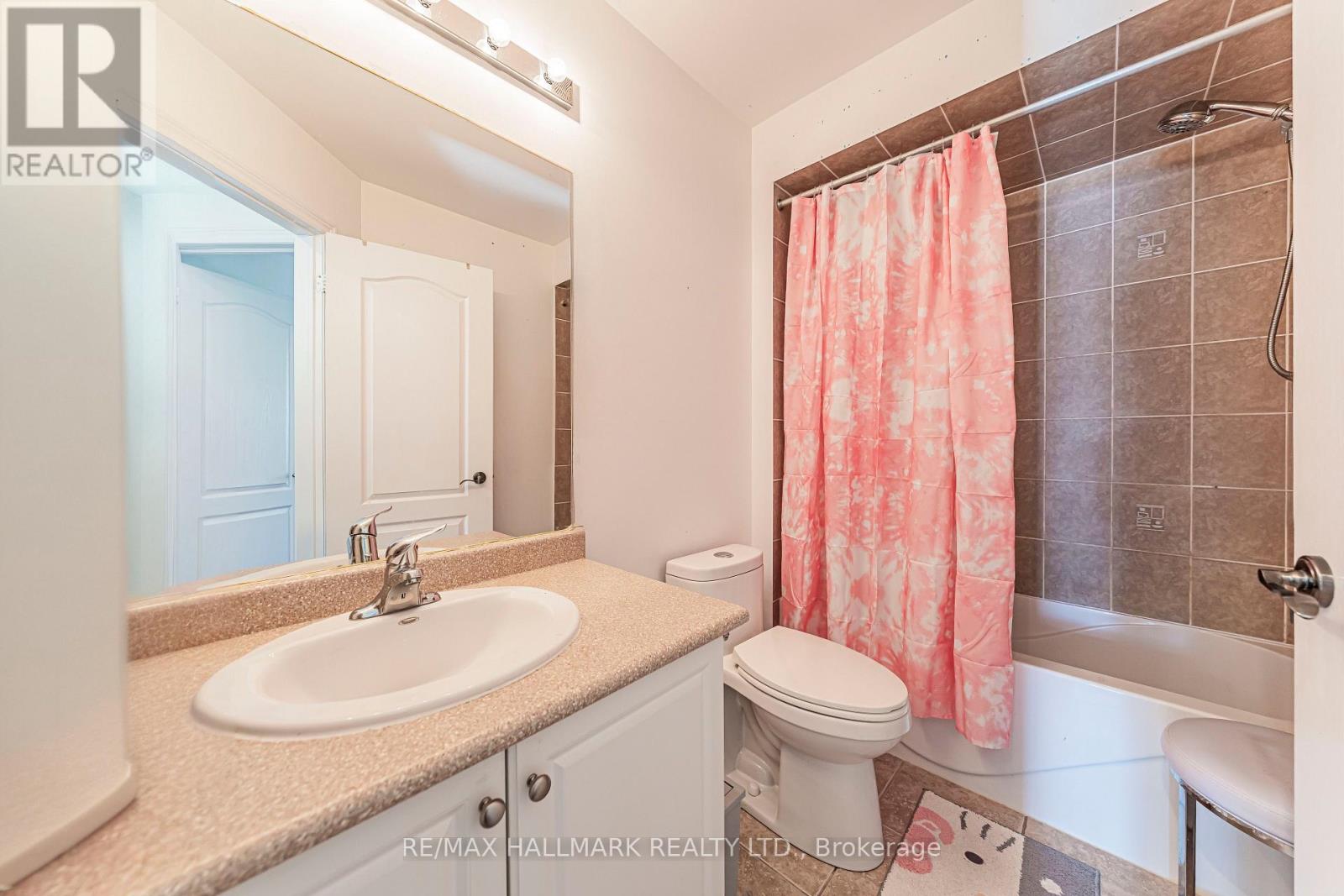 #main - 388 Kwapis Boulevard, Newmarket, Ontario  L3X 3H4 - Photo 22 - N13733776