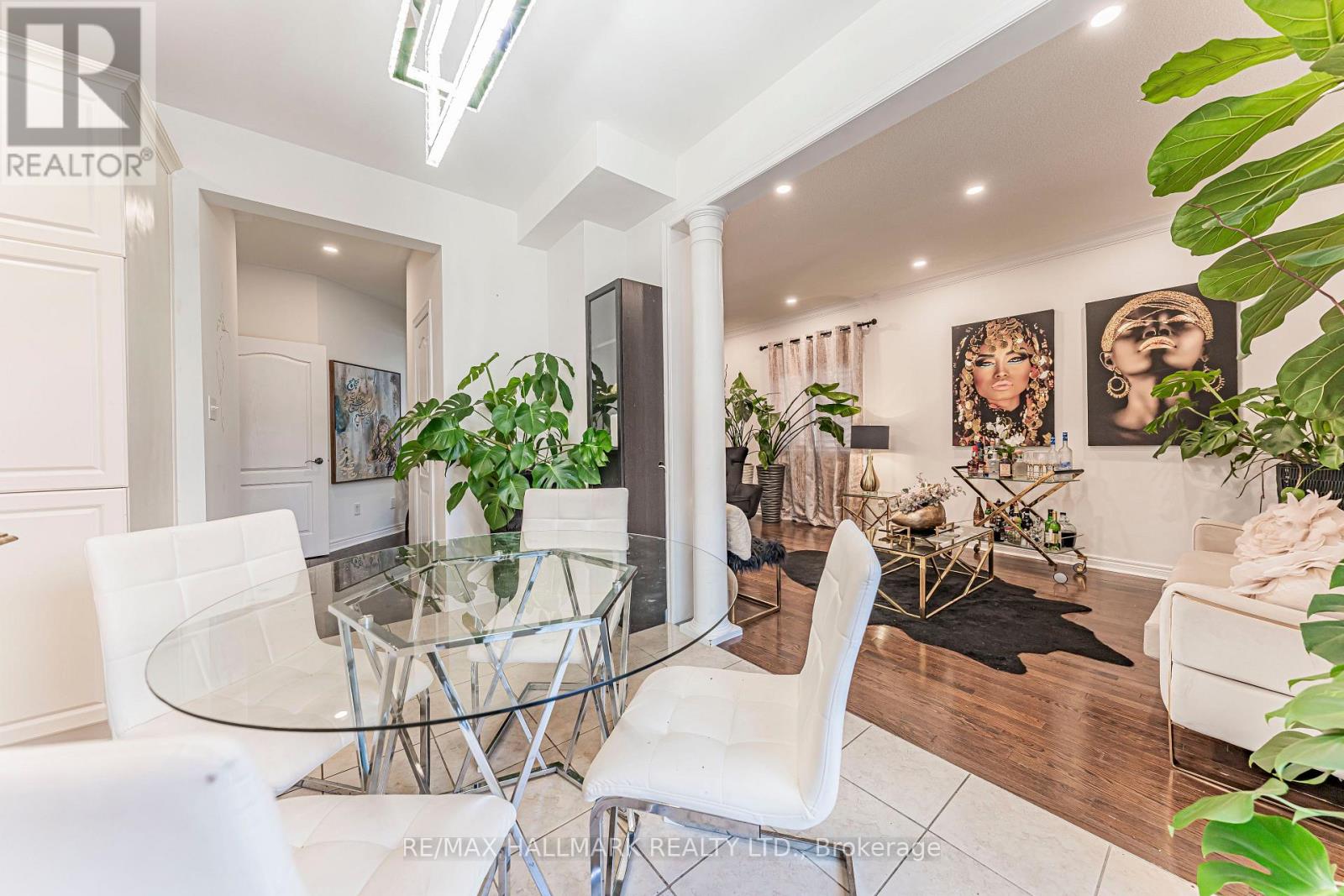 #main - 388 Kwapis Boulevard, Newmarket, Ontario  L3X 3H4 - Photo 6 - N13733776
