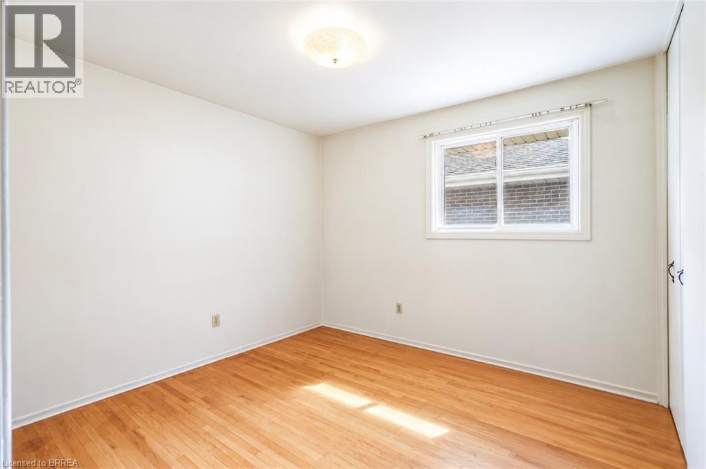 4 Waddington Street, Brantford, Ontario  N3R 2R1 - Photo 21 - 40861306