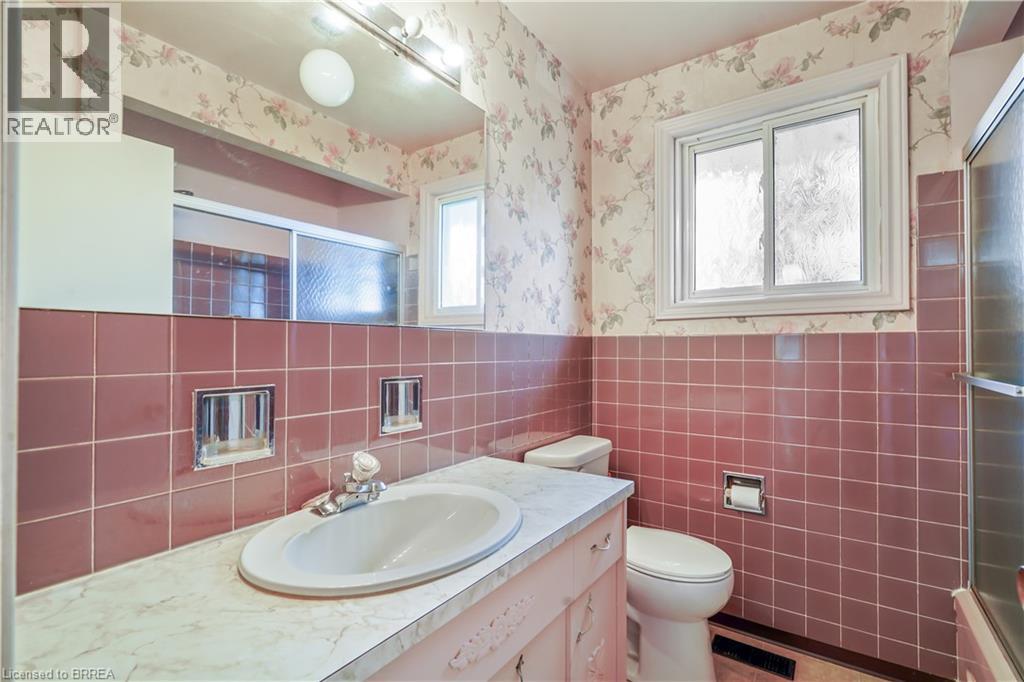 4 Waddington Street, Brantford, Ontario  N3R 2R1 - Photo 27 - 40861306