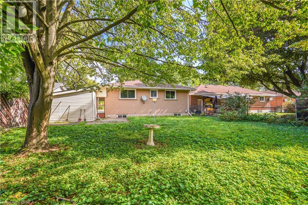 4 Waddington Street, Brantford, Ontario  N3R 2R1 - Photo 45 - 40861306