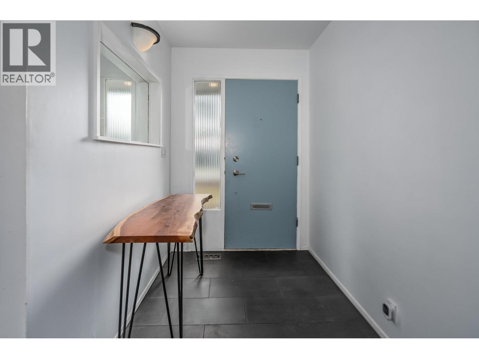 5529 8a Avenue, Delta, British Columbia  V4M 1V2 - Photo 4 - R3164750