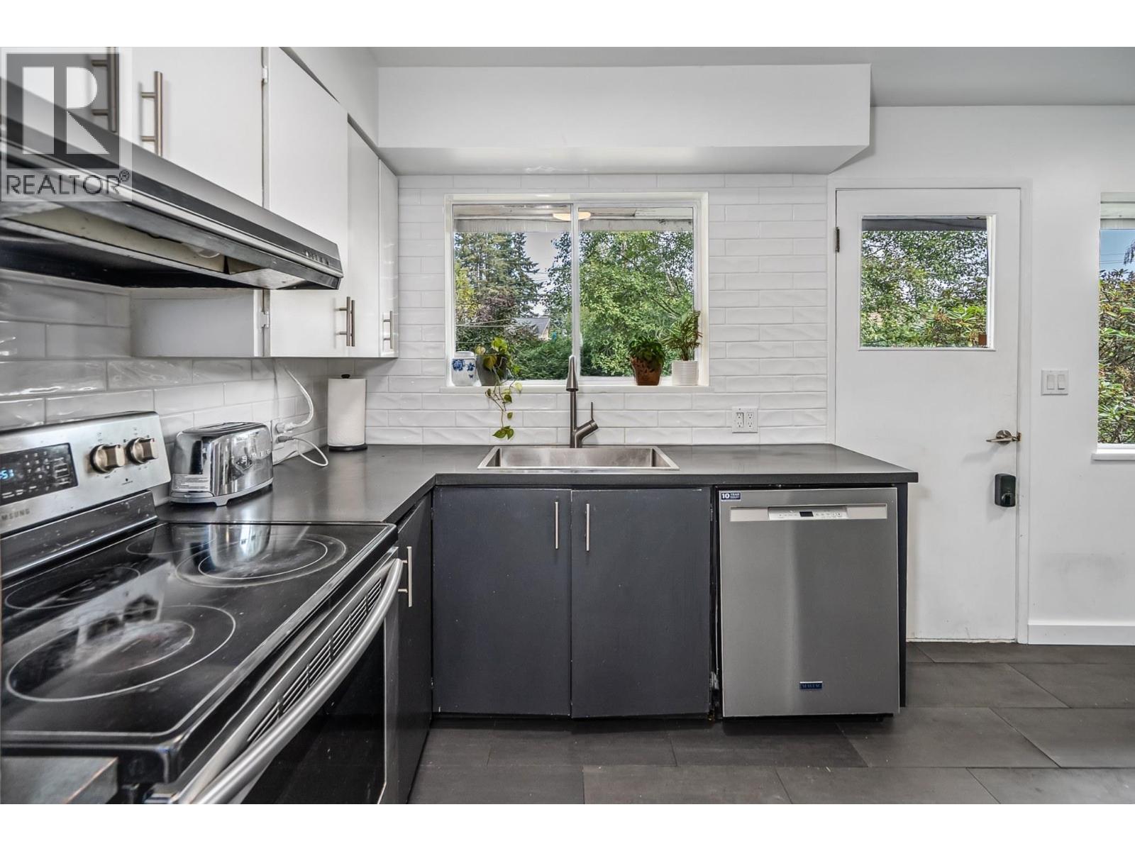 5529 8a Avenue, Delta, British Columbia  V4M 1V2 - Photo 17 - R3164750
