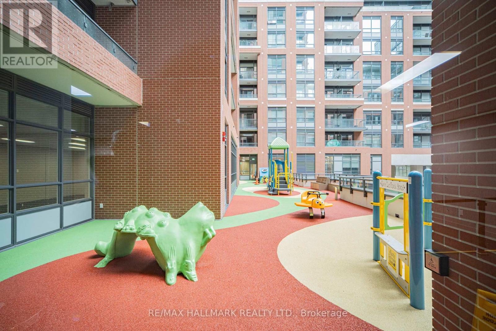 2203 - 3260 Sheppard Avenue E, Toronto, Ontario  M1T 3K3 - Photo 26 - E13716446
