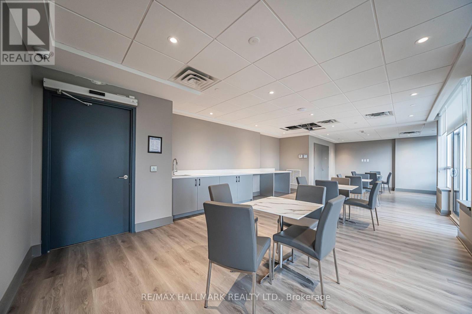 2203 - 3260 Sheppard Avenue E, Toronto, Ontario  M1T 3K3 - Photo 38 - E13716446