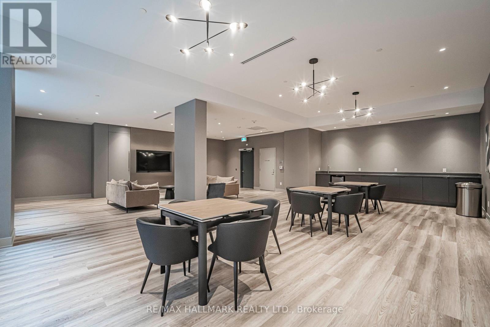2203 - 3260 Sheppard Avenue E, Toronto, Ontario  M1T 3K3 - Photo 42 - E13716446