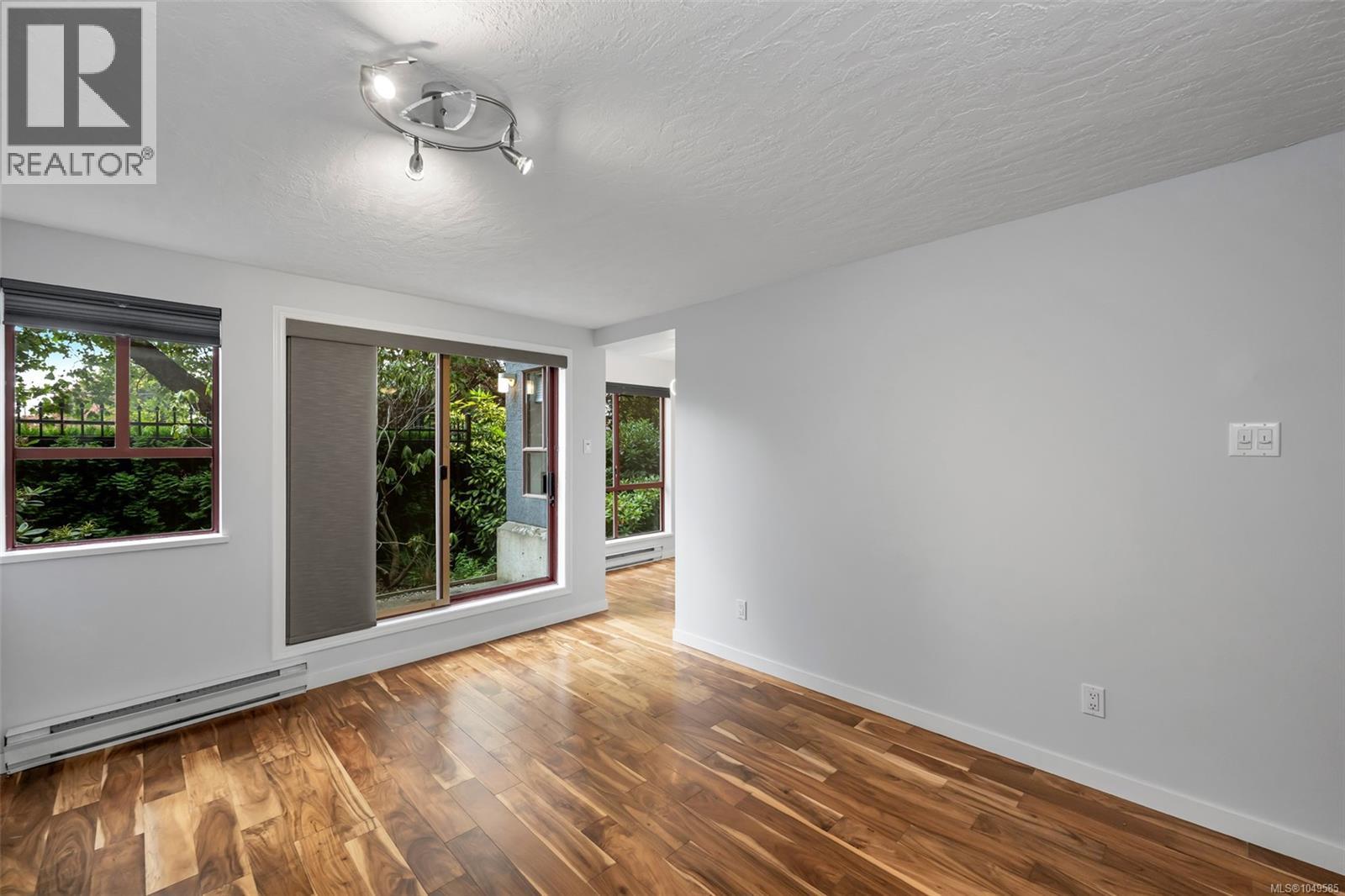 106 520 Dunedin St, Victoria, British Columbia  V8T 2L6 - Photo 6 - 1049585