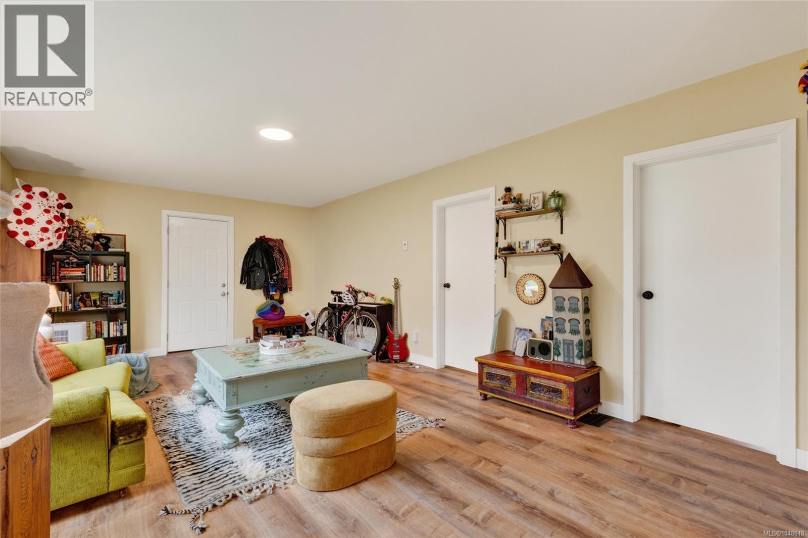 2807 Windermere Ave photo 9