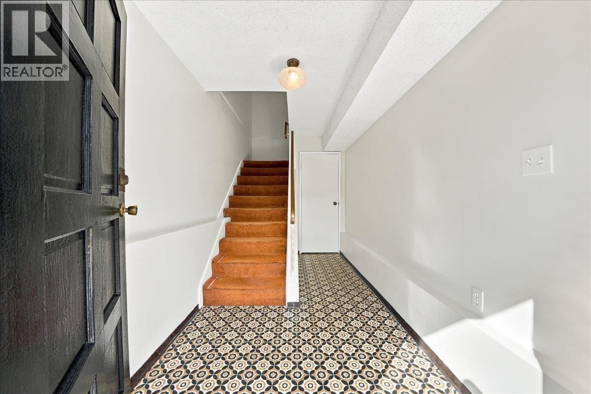 4371 Commercial Street, Vancouver, British Columbia  V5N 4G5 - Photo 3 - R3165360