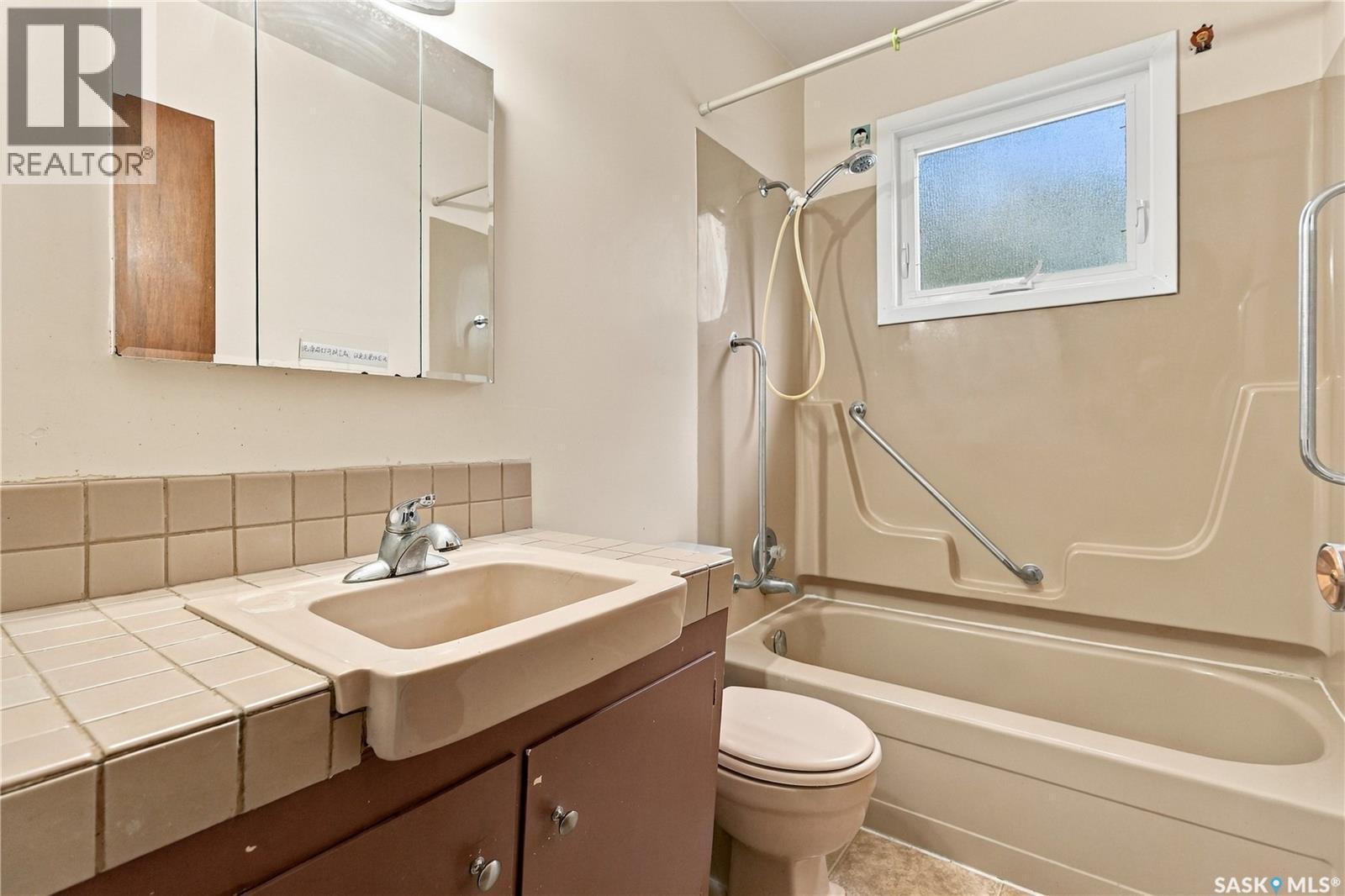 65 Bobolink Bay, Regina, Saskatchewan  S4S 4K2 - Photo 24 - SK048521