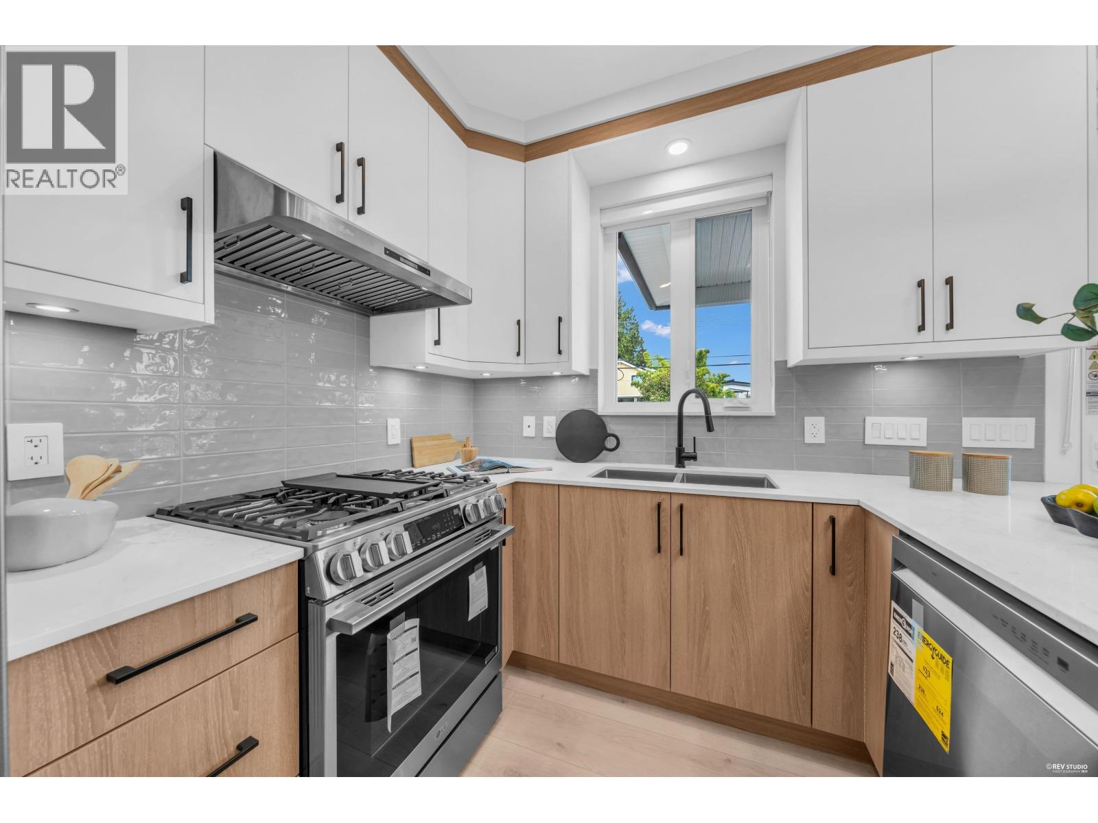 2743 Mcgill Street, Vancouver, British Columbia  V5K 1H4 - Photo 11 - R3164520