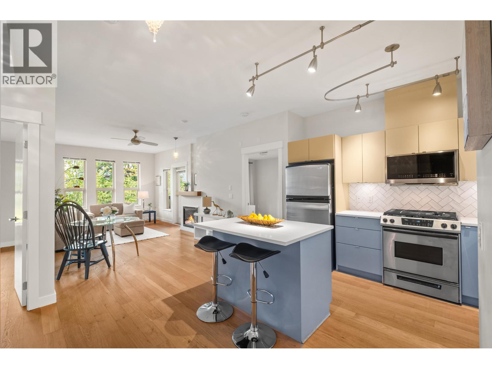 307 1468 St. Andrews Avenue, North Vancouver, British Columbia  V7L 0A8 - Photo 10 - R3165611