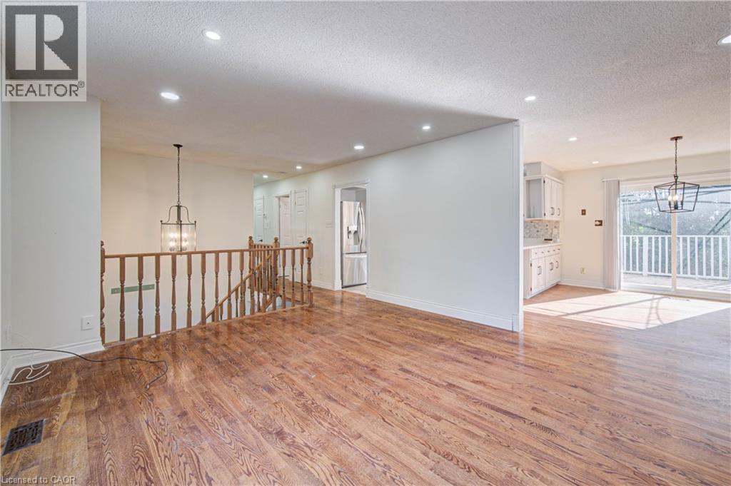 11 Brock Road S, Puslinch, Ontario  N0B 2J0 - Photo 11 - 40861916
