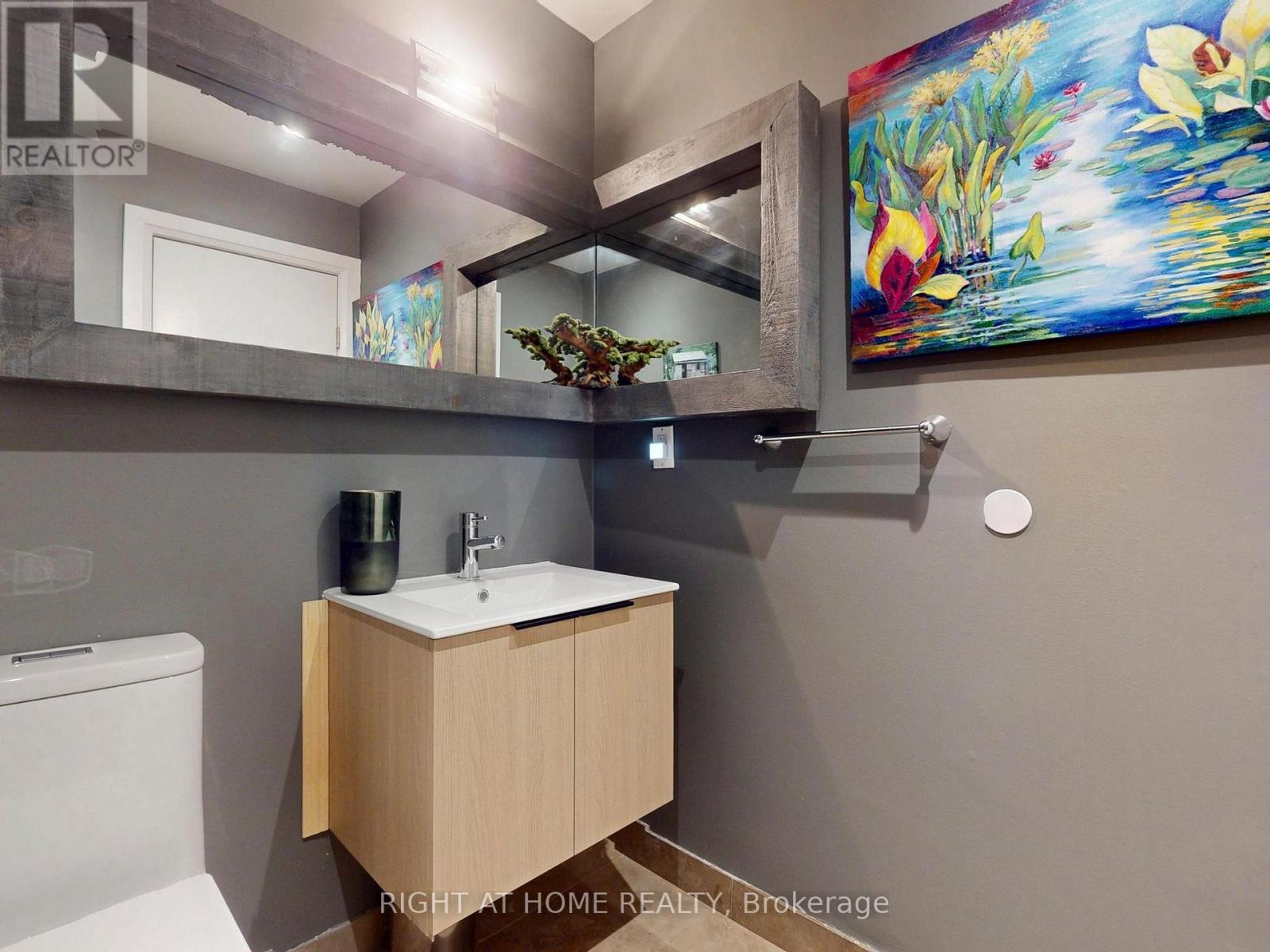 386 Rosewell Avenue, Toronto, Ontario  M4R 2B4 - Photo 10 - C13738608