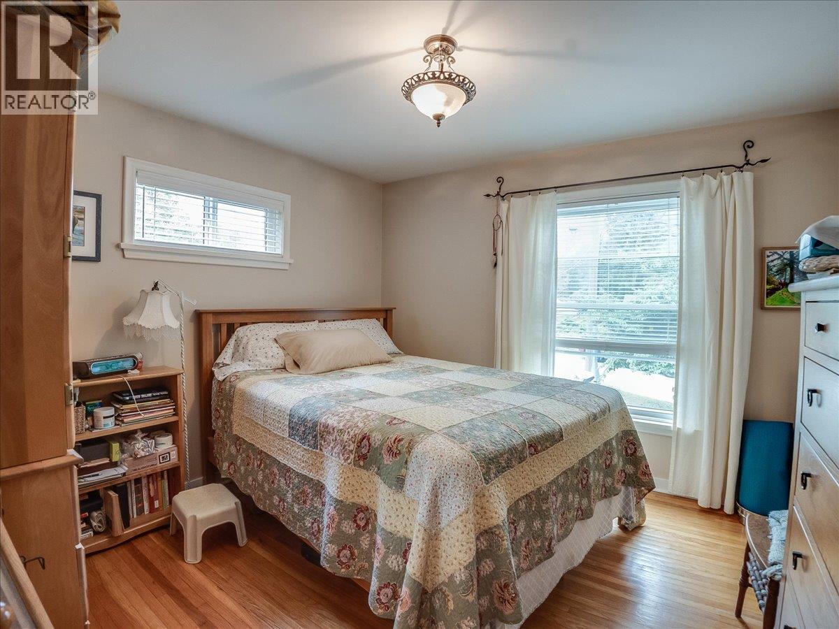 908 Fifth Street, Nelson, British Columbia V1L 2X8 - Photo 30 - 10400852