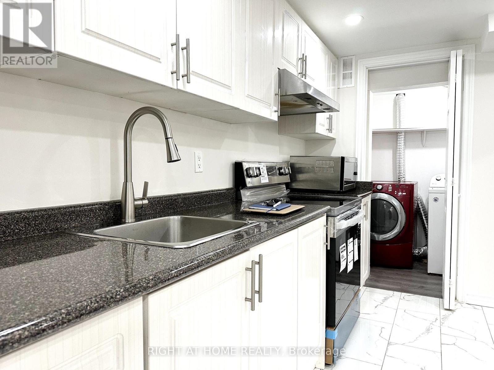 270 Coventry Court, Oshawa, Ontario  L1G 6H3 - Photo 7 - E13786966