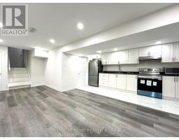 270 COVENTRY COURT, Oshawa, Ontario