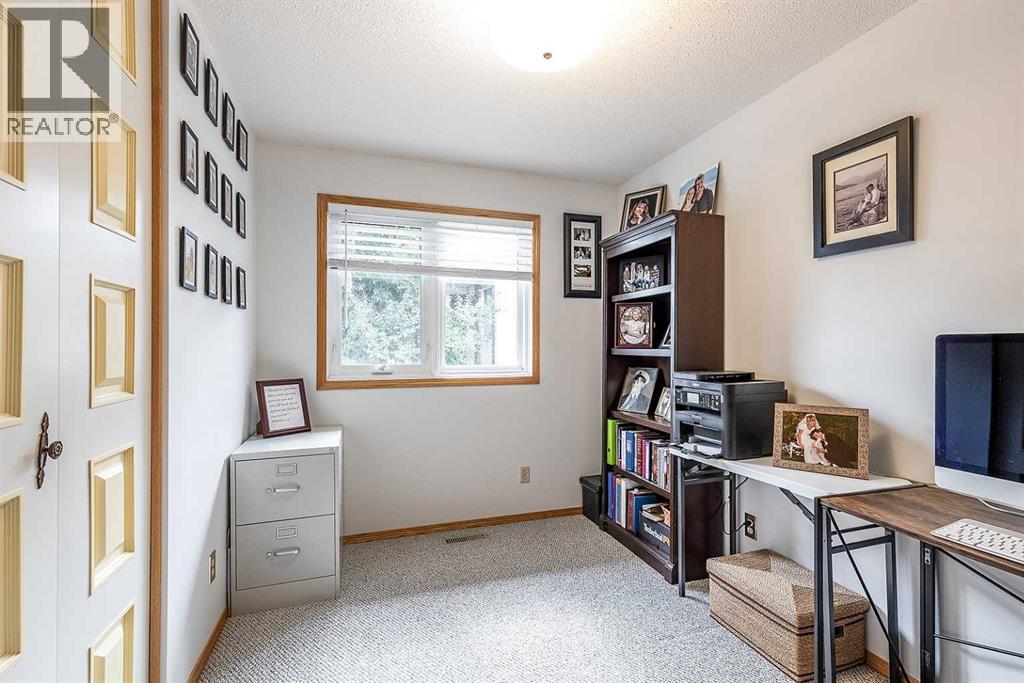 78 Seven Persons Crescent Sw, Medicine Hat, Alberta  T1B 2A6 - Photo 21 - A2342289