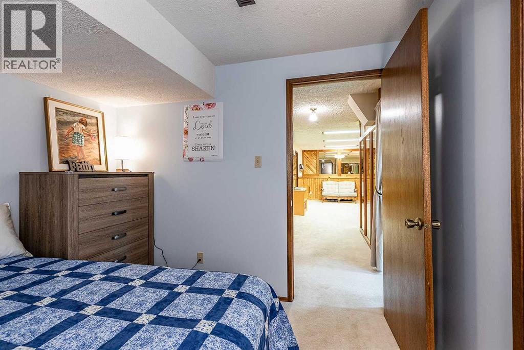78 Seven Persons Crescent Sw, Medicine Hat, Alberta  T1B 2A6 - Photo 34 - A2342289