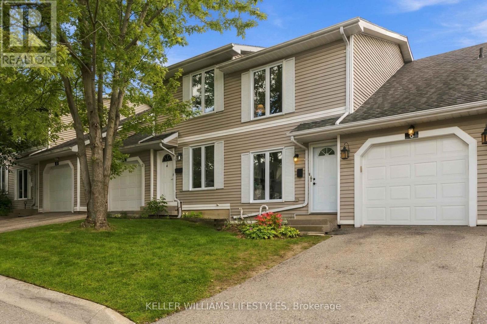 6 - 120 CENTRE STREET, London South, Ontario