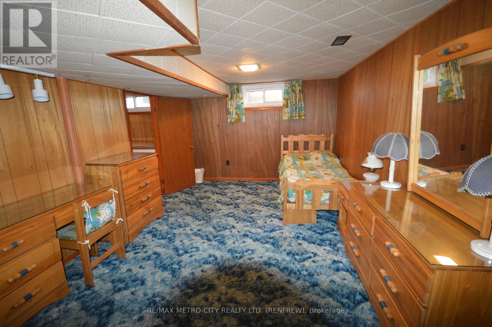 33 Pembroke Street, Whitewater Region, Ontario  K0J 1K0 - Photo 14 - X13786844